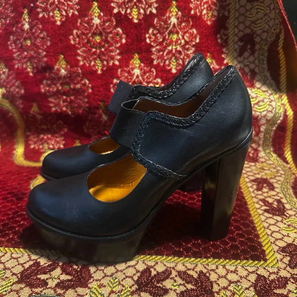 Stephane Kelain Paris black leather Mary Jane pumps platform shoes size 9.5/40.5